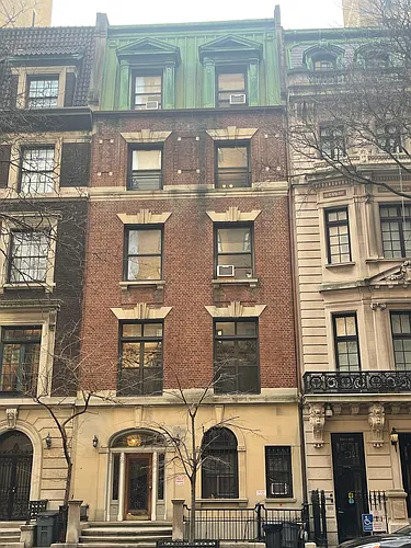 16 W 86th St #2A Photo 1 16 W 86th St #2A Photo 1