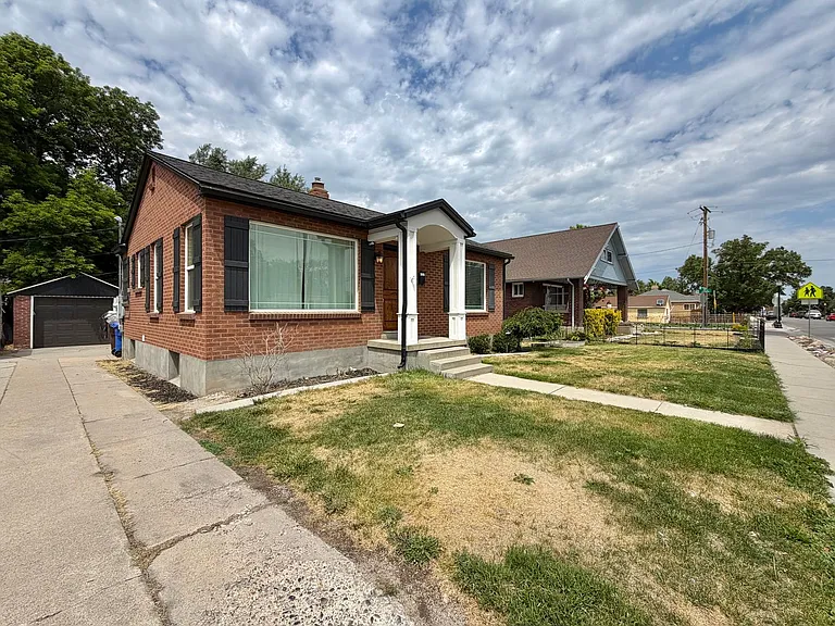 7620 S Jefferson St — Photo 17