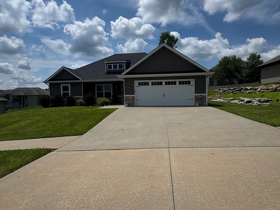 4806 Winrose Ct