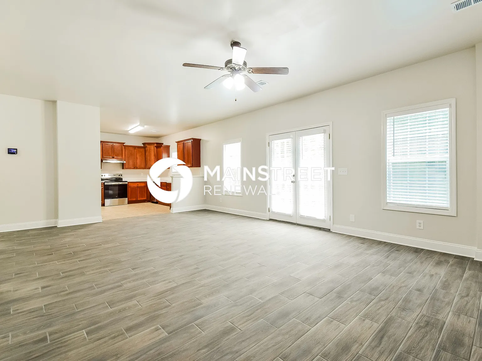 111 Iverson Pl — Photo 4