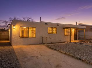 409 Merlida St SW, Albuquerque, NM 87121