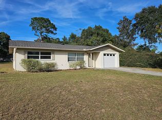 25 Bahia Loop, Ocala, FL 34472