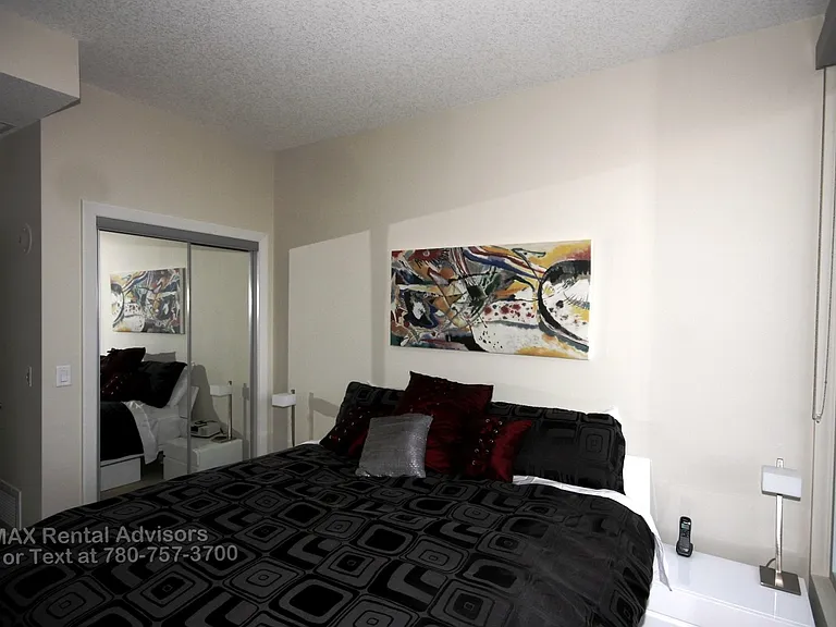 211 13th Ave SE #2905 — Photo 17