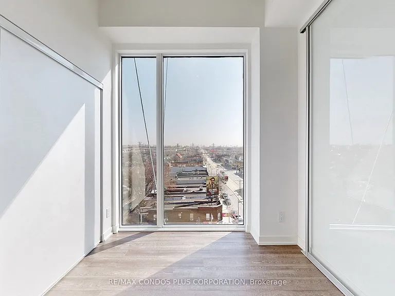 1808 Saint Clair Ave W #706 — Photo 17