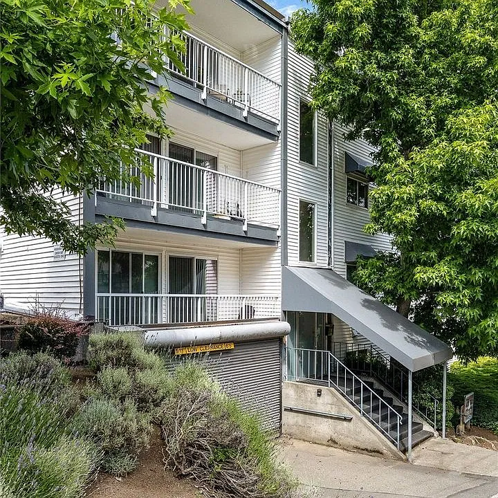 762 Hayes St #49