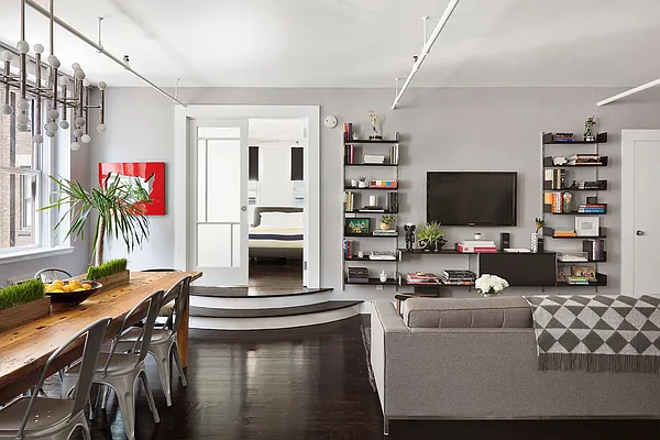 Sold by Compass | media 2