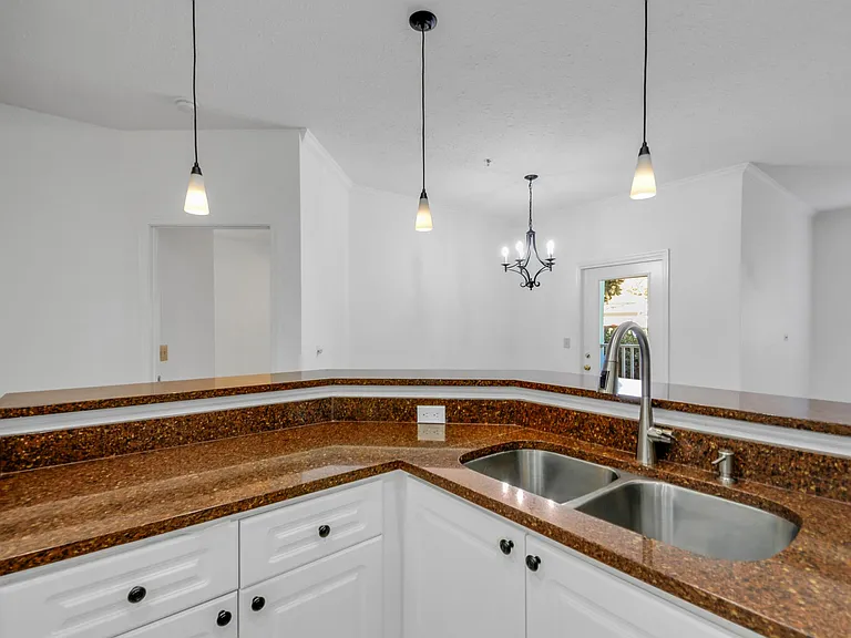 2025 Woodmont Blvd #106 — Photo 10