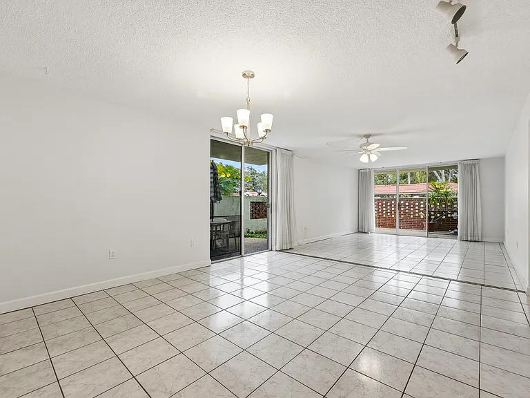 2650 Pearce Dr — Photo 10