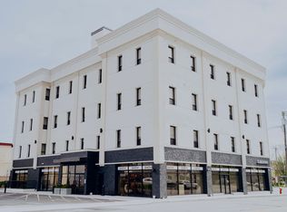 35 Broadway, Hicksville, NY 11801