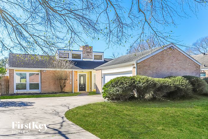 1st image of 15919 Red Willow Dr