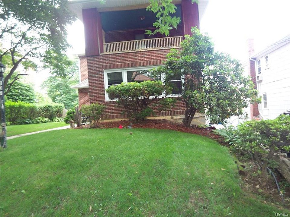 1st image of 131 E Cedar St