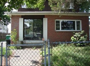 13 Charpentier Blvd, Chicopee, MA 01013