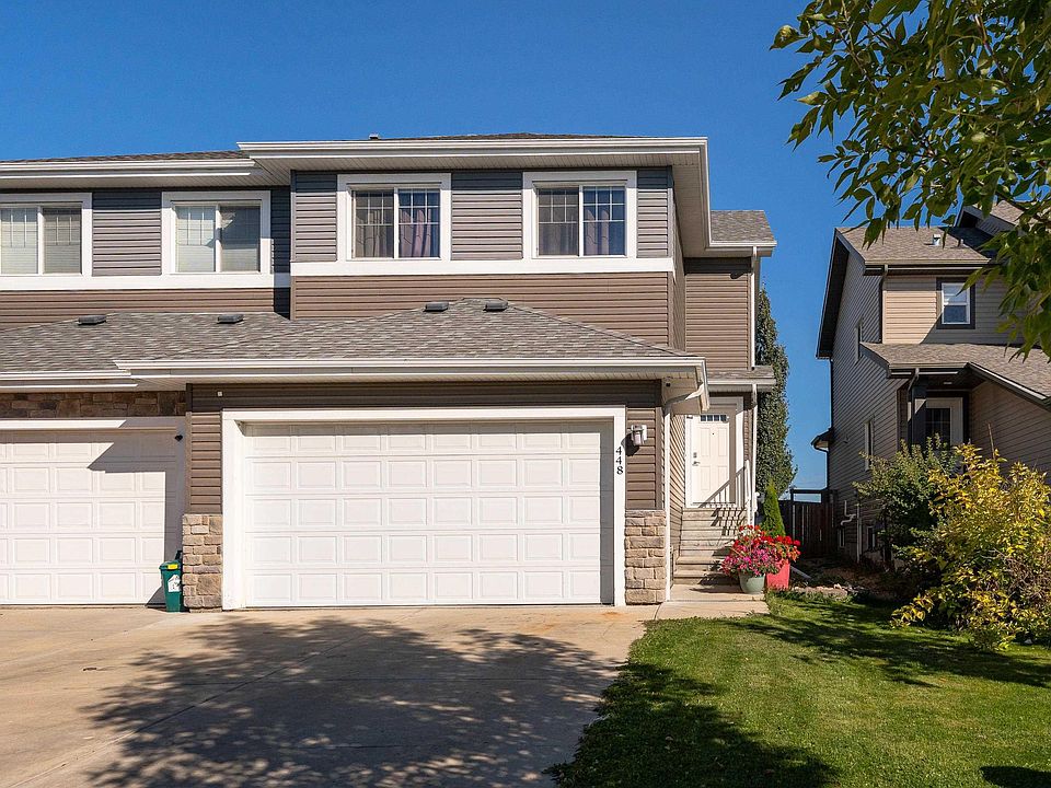 1st image of 448 Reed Cres