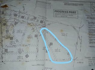 28 Dames Brook Dr, Milton, NH 03851