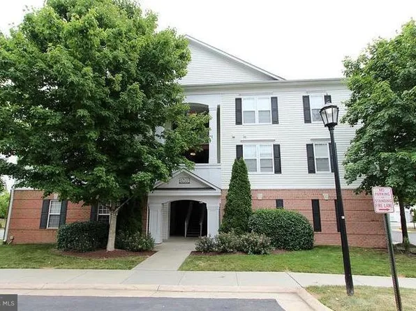 42537 Rockrose Sq Unit 101, Brambleton, VA 20148
