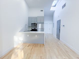 182 Schaefer St #3, Brooklyn, NY 11207