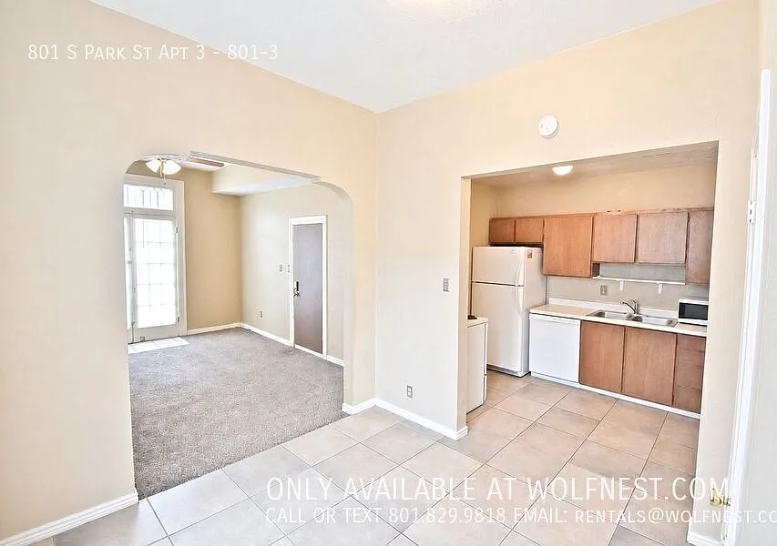 1 bed, 900 sqft, $995 — Photo 4