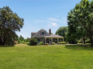 30 N Niantic Dr, Charlestown, RI 02813