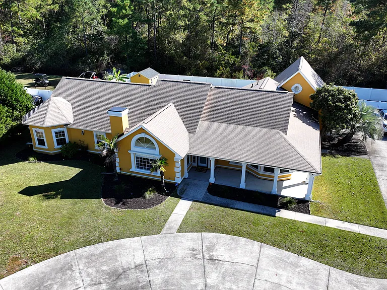 2409 Hunters Trl — Photo 44