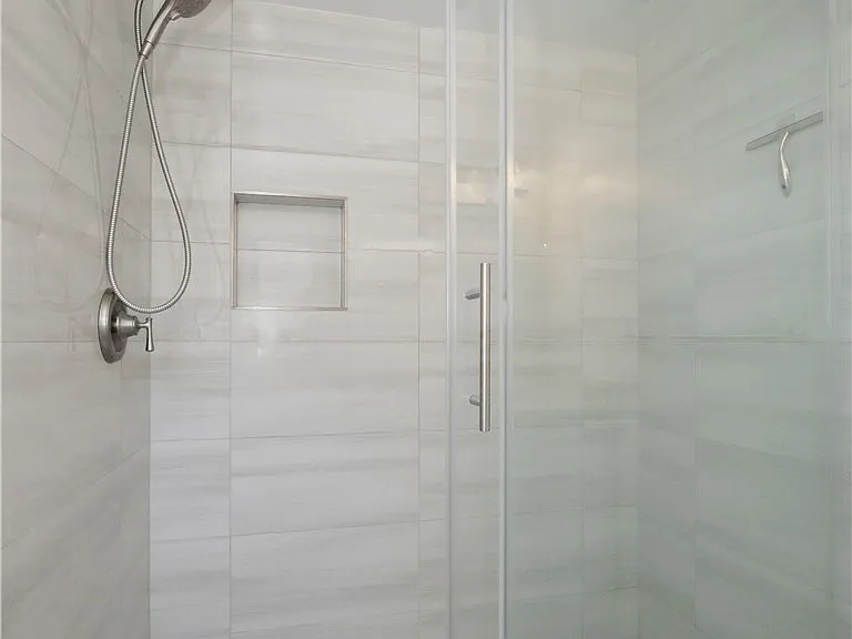 27665 Longhill Dr — Photo 11