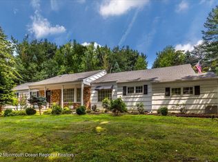 3 Timberdale Dr, Holmdel, NJ 07733