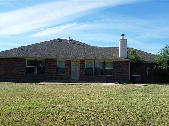 3rd image of 1000 Hillside Dr