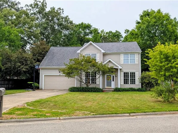 23255 Brookwood Cir, Carrollton, VA 23314