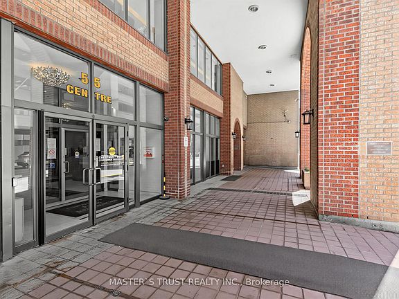 4th image of 55 Centre Ave #1702