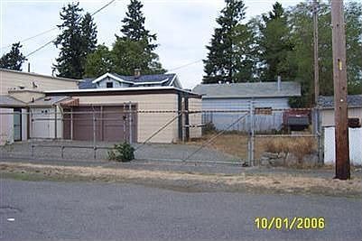 2nd image of 3421 S Gunnison St