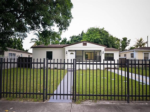 3rd image of 460 NW 109th St