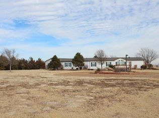 8118 4th Rd, Plains, KS 67869