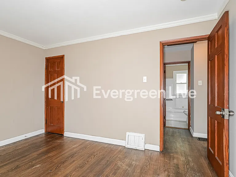 10409 Niblic Dr — Photo 6