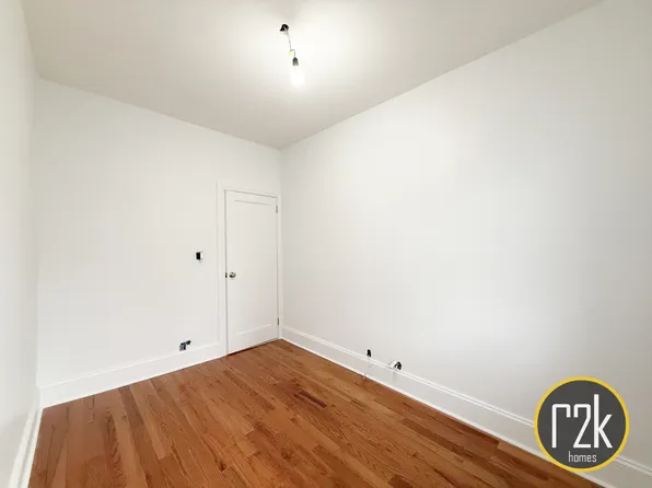 23-31 26th Street image 21 of 32