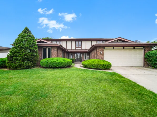 12850 S Westport Dr, Palos Park, IL 60464