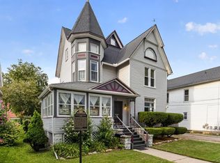 911 McKinley St, Bay City, MI 48708