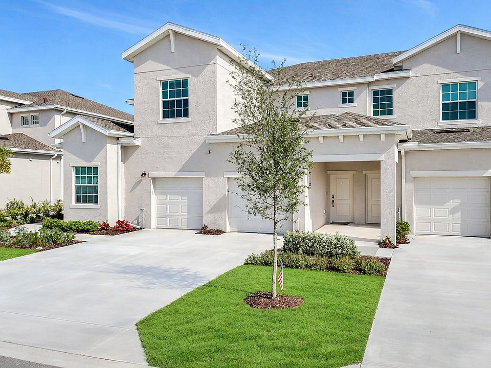 1st image of 20640 Hazelnut Ct N #1421