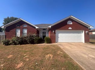 1019 N Daisy St, Greenwood, AR 72936