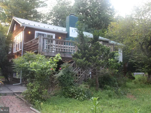 17220 Taylors Landing Rd, Sharpsburg, MD 21782
