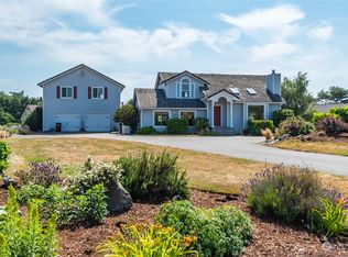 2515 Deseret Dr, Coupeville, WA 98239