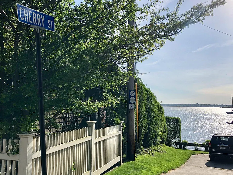 2 Cherry St #2 — Photo 9