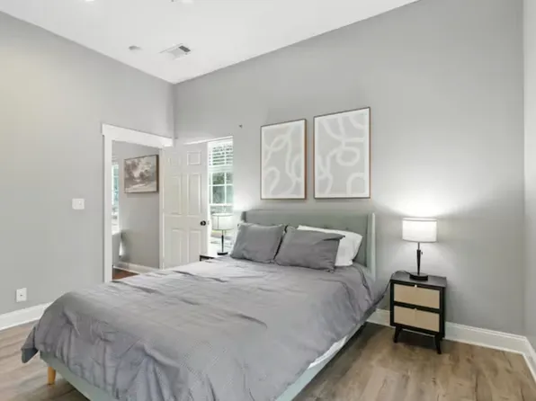 492 N Thomas St, Athens, GA