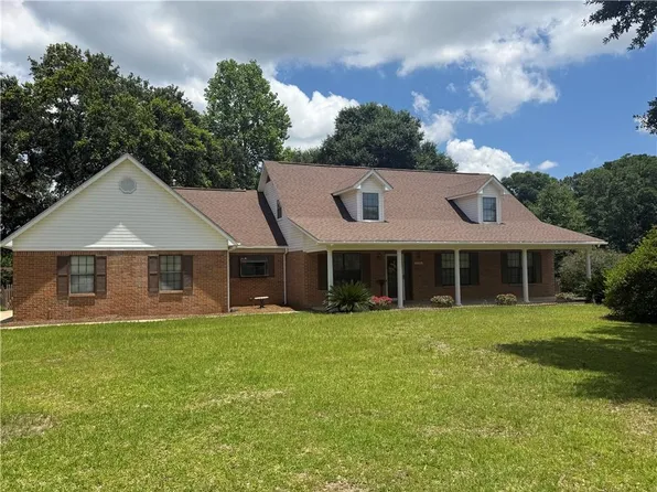 4198 Chisha Dr, Saraland, AL 36571
