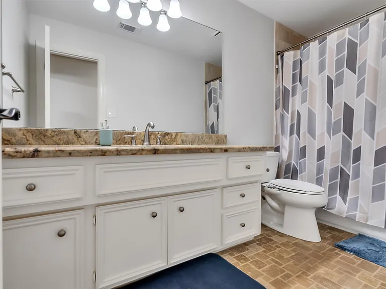 4807 Andover St — Photo 33