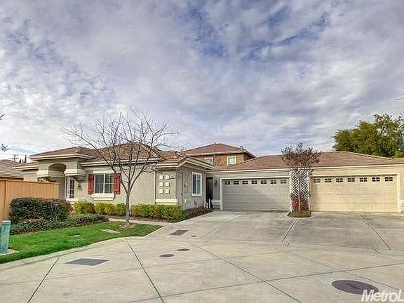 3rd image of 249 Marsalla Dr