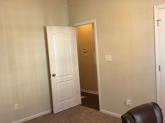 5th image of 216 Breccia Ln