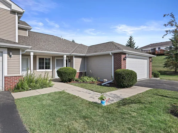 871 Cumberland LANE, Port Washington, WI 53074