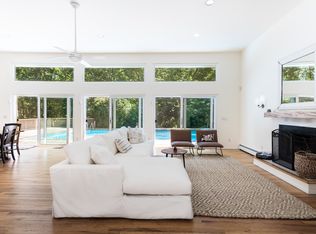 70 Longwoods Ln, East Hampton, NY 11937