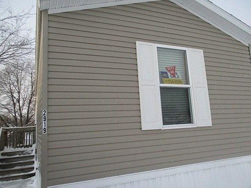1st image of 2919 Greentree St
