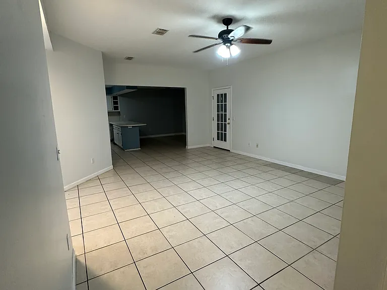174 Treasure Palm Dr — Photo 9
