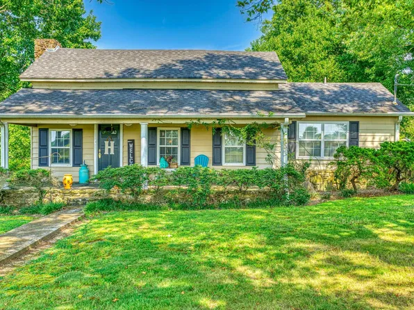 1028 County Road 82, Lexington, AL 35648